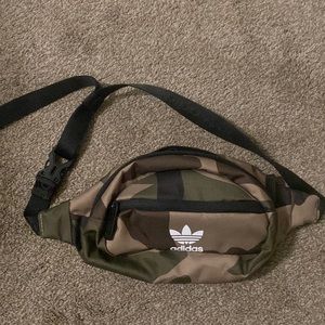 Adidas Camouflage Fanny pack